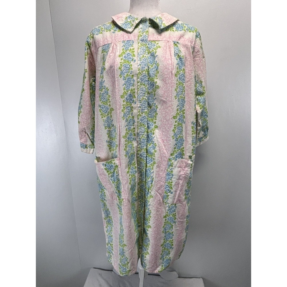Vtg Corliss Flannel House Dress Robe Nightgown Medium Full Snap READ